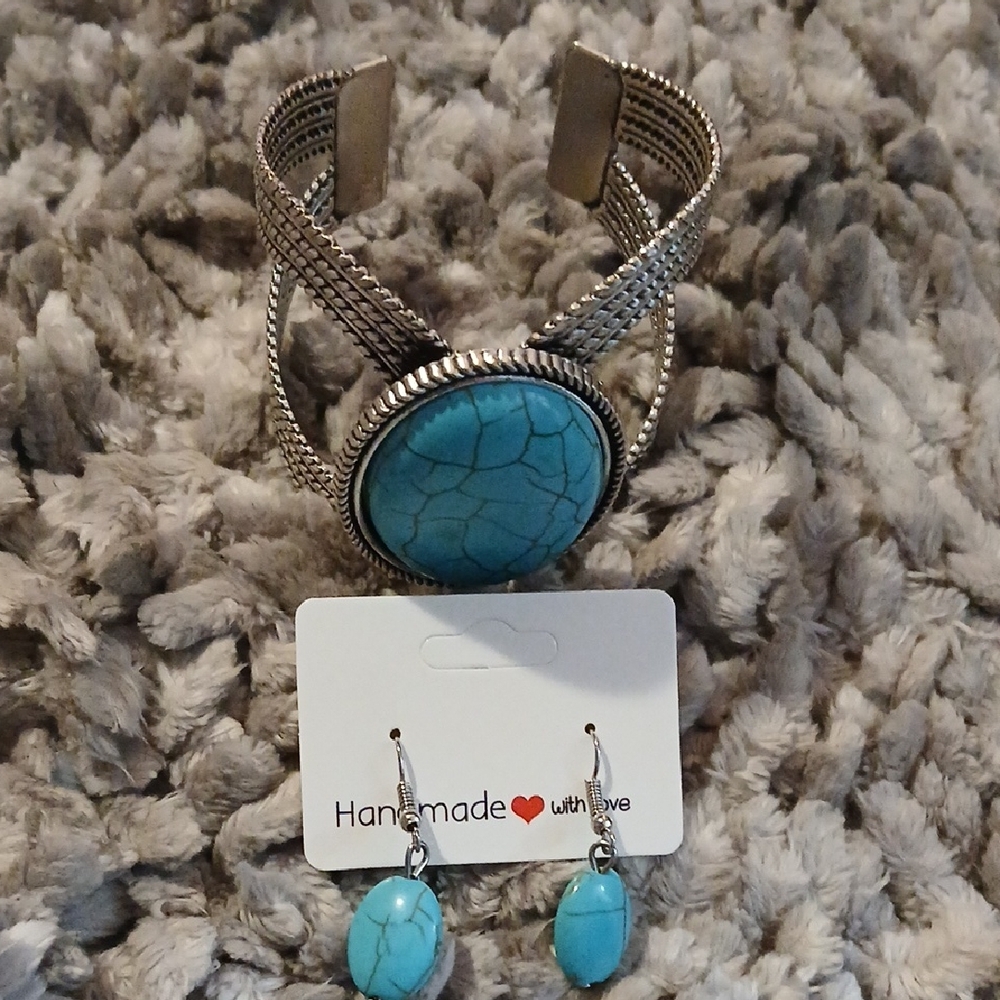Silver and Turquoise Jewelry Set